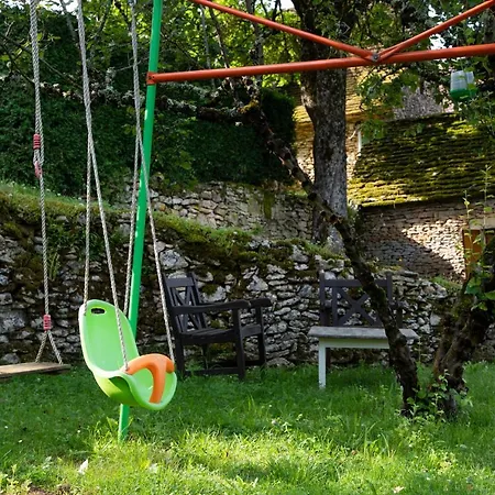 Linol Avec Piscine Beynac-et-Cazenac