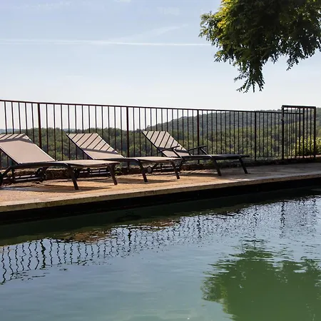 Prázdninový dům Linol Avec Piscine